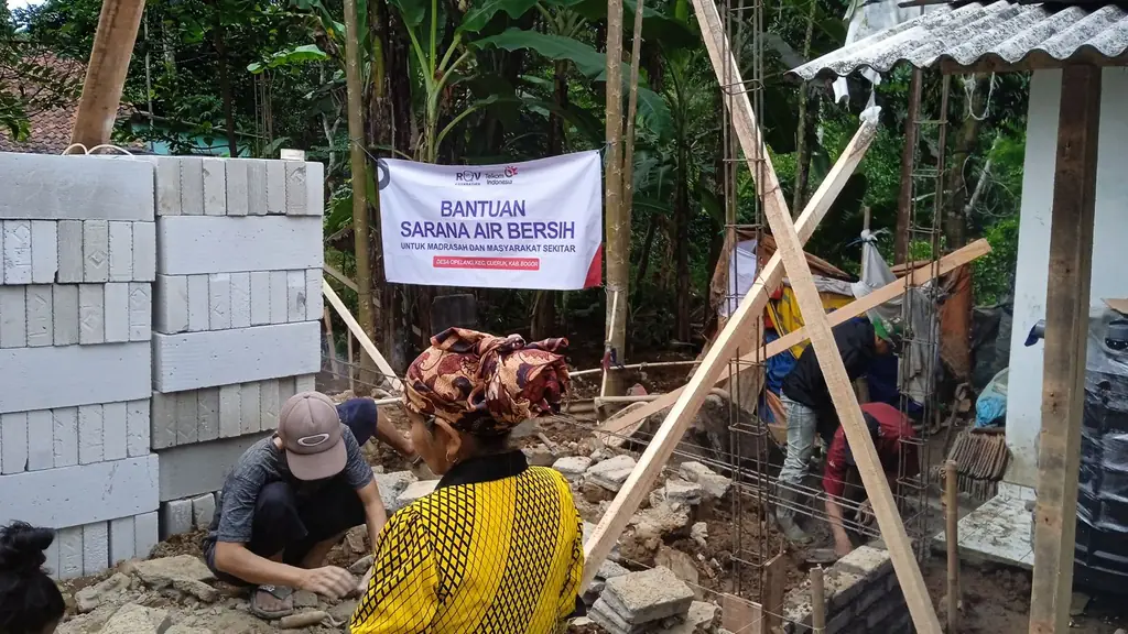 Telkom Bangun 51 Titik Sarana Air Bersih